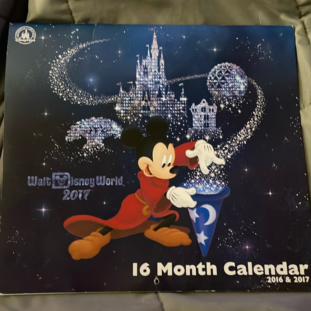 Walt Disney world 2016 & 2017 unused calendar